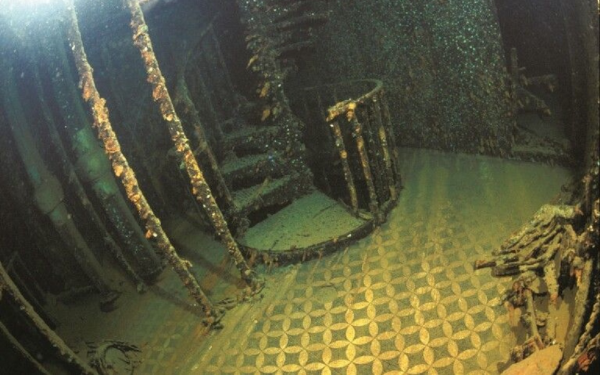 How deep is the Titanic wreck and where is it located? Iconic ocean ...