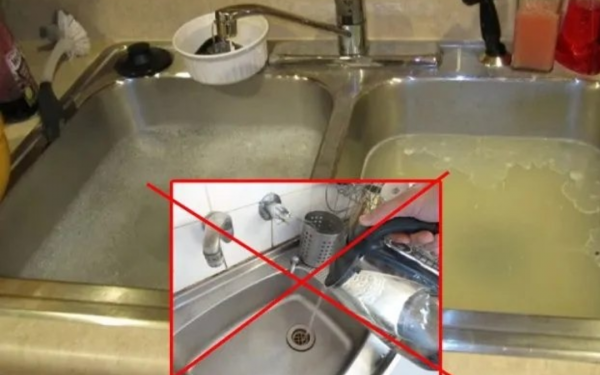 The sink is clogged, or quickly do this to quickly unclog it and remove the bad smell