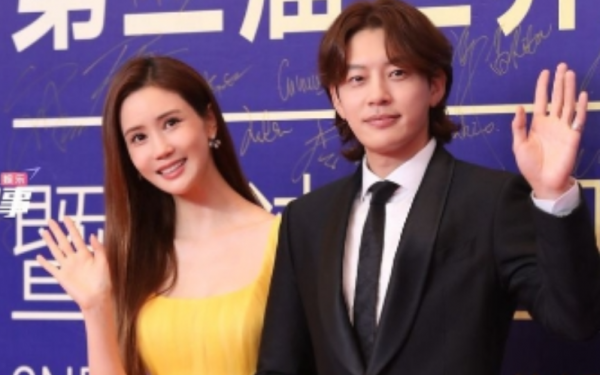 Se7en and Lee Da Hae’s sophisticated looks captivate at the Macau Film Festival